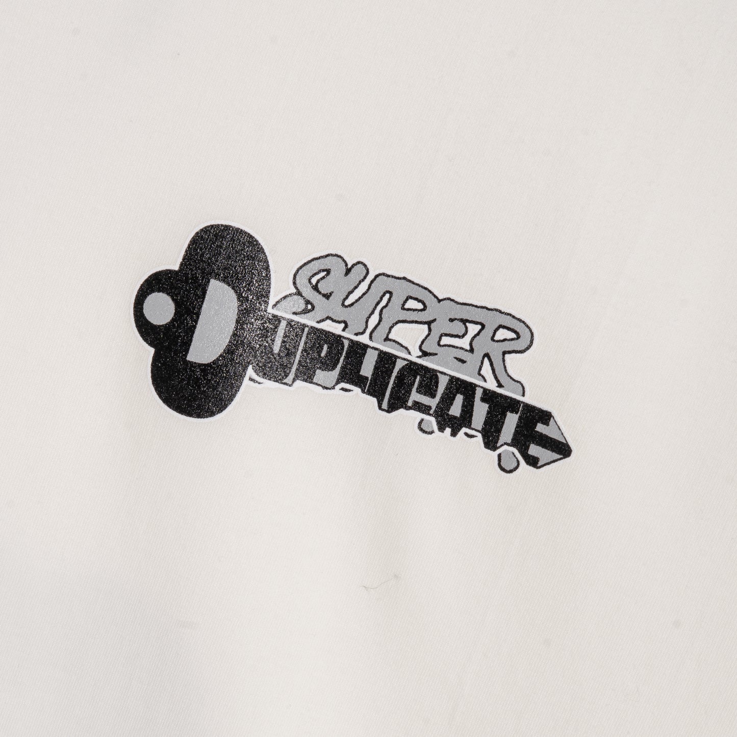 Super Duplicate Keychain Tee in White