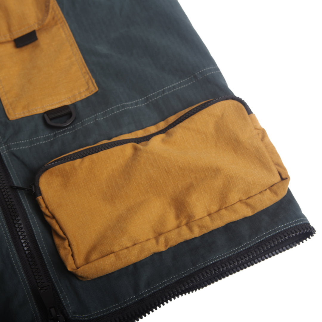 Awake Vest Bag in Dark Green