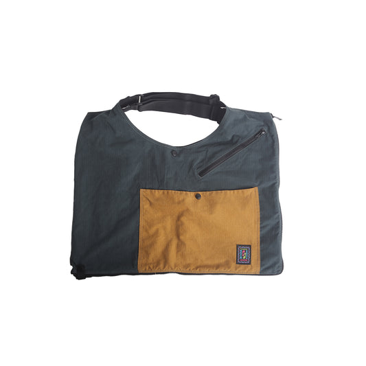 Awake Vest Bag in Dark Green