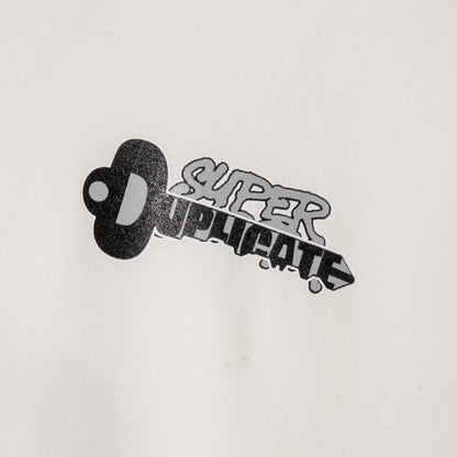 Super Duplicate Keychain Tee in White