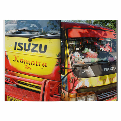 KOMOTRA PARTY BUS ZINE